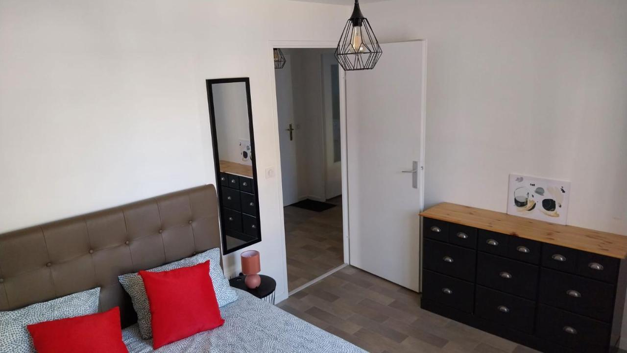 Appartement Cosy - Disneyland & Villages Nature Villeneuve-Saint-Denis 외부 사진