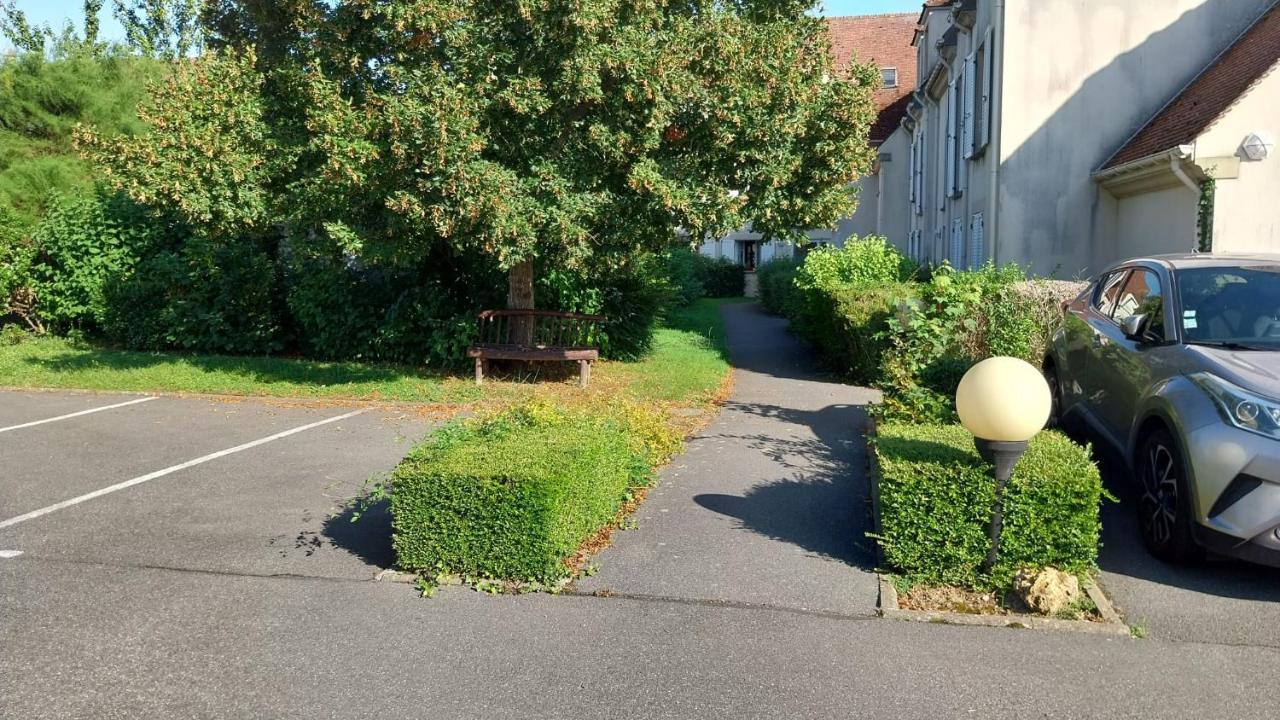 Appartement Cosy - Disneyland & Villages Nature Villeneuve-Saint-Denis 외부 사진